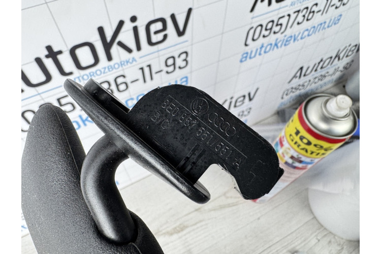 Козирок від сонця лівий Audi A4 [B6] 2000-2004 8E0857551A