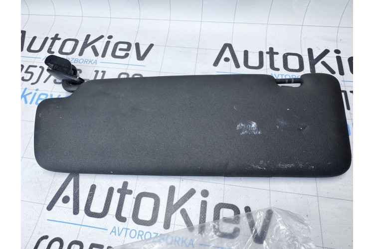 Козирок сонцезахисний правий Audi A4 [B6] 2000-2004 8E0857552A