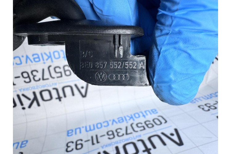 Козирок сонцезахисний правий Audi A4 [B6] 2000-2004 8E0857552A