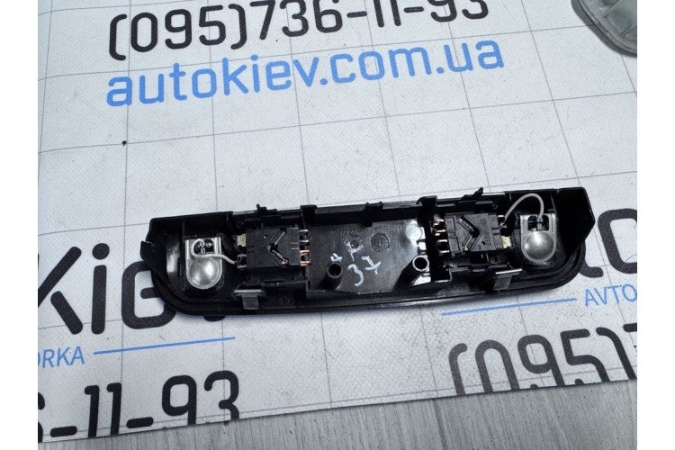 Фонарь салона (плафон) Audi A4 [B6] 2000-2004 17220910