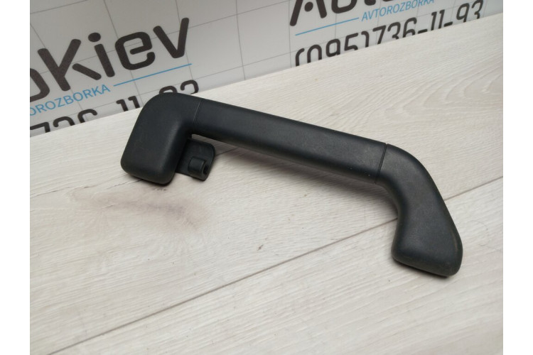 Ручка стелі ліва VW Touareg 2010-2018 3D5857607 Ручка стелі ліва VW Touareg 2010-2018 3D5857607