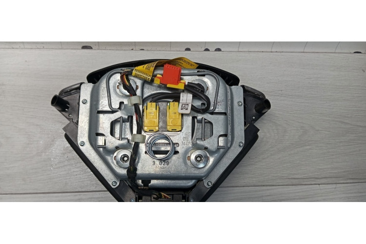 Подушка безопасности водителя Porsche Cayenne 2003-2010 7L5880201