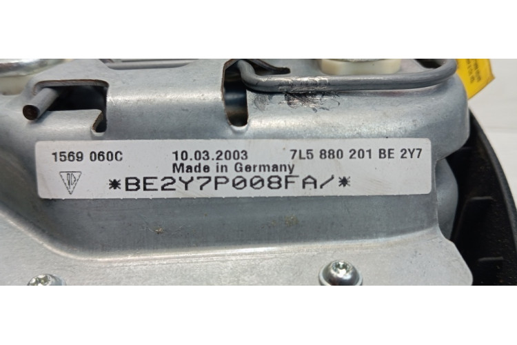 Подушка безопасности водителя Porsche Cayenne 2003-2010 7L5880201