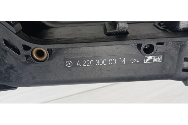 Педаль газа Mercedes Benz W221 2005-2013 A220300004