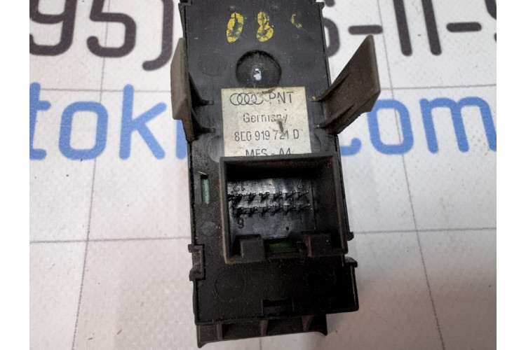 Блок кнопок керування мультимедіа Audi A4 [B7] 2005-2007 8E0919721D