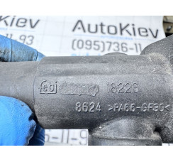 Фланець системи охолодження (трійник) Audi A6 [C4] 1994-1997