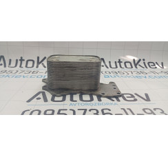 Теплообмінник радіатор масляний (холодильник під фільтром) Audi Q5 [8R] 2008-2017