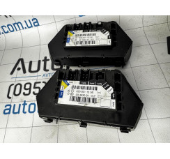 Перемикач регулювання сидіння зад лев Mercedes Benz W220 1998-2005