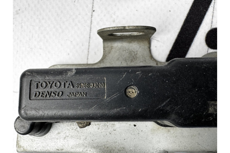 Датчик тиску в шинах передній Lexus ES 2012-2018 8976833010