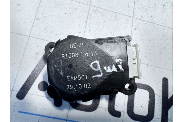 Моторчик печки Mercedes Benz W220 1998-2005 EAM501 Моторчик печки Mercedes Benz W220 1998-2005 EAM501