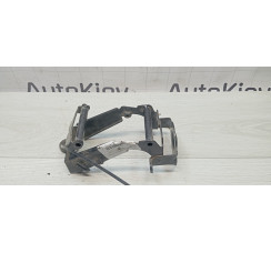 Кронштейн насосу Porsche Cayenne 2010-2017