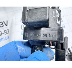 Клапан вентиляції паливного бака Audi A8 [4E] 2002-2010