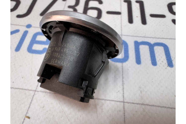 Кнопка стартера BMW 1-serie E87/E81 2004-2011 694949907 Кнопка стартера BMW 1-serie E87/E81 2004-2011 694949907