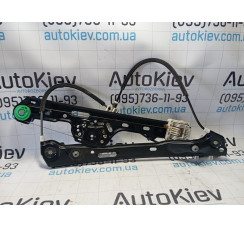 Склопідйомник скла права перед BMW 1-serie E87/E81 2004-2011
