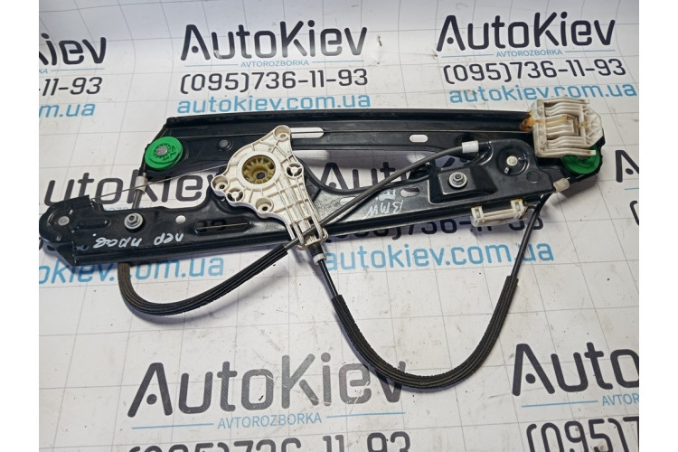 Стеклоподъемник стекла правая перед BMW 1-serie E87/E81 2004-2011 7067796