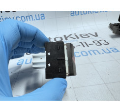 Кнопка аварійної сигналізації VW Passat [B7] 2011-2015