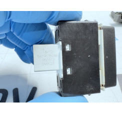 Кнопка аварійної сигналізації VW Passat [B7] 2011-2015