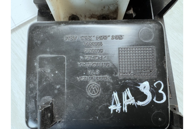 Накладка центральной консоли VW Passat [B7] 2011-2015 561862534A