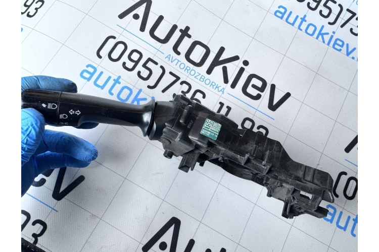 Підрульовий перемикач лівий Toyota Camry V50 2011-2018 8414006510