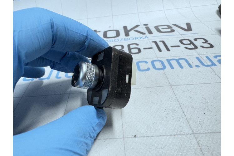 Джойстик управления зеркалами Audi A8 [4H] 2010-2017 4H0959565