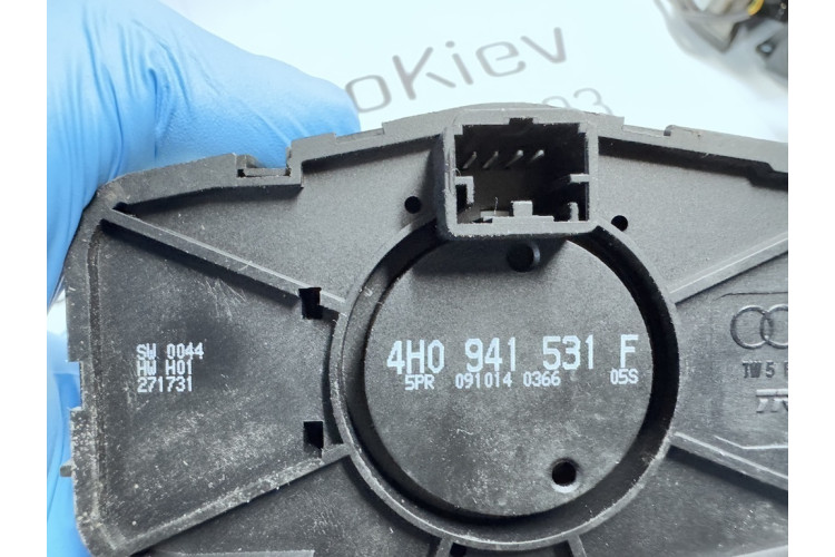Перемикач світла Audi A8 [4H] 2010-2017 4H0941531F