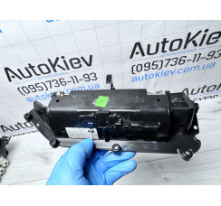 Попільничка бардачок чорна Audi A8 [4H] 2010-2017