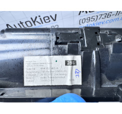 Попільничка бардачок чорна Audi A8 [4H] 2010-2017