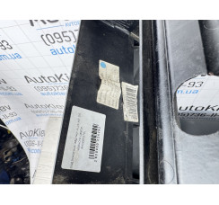 Подлокотник задний (черного цвета) Audi A8 S8 D4 4H 2010-2017