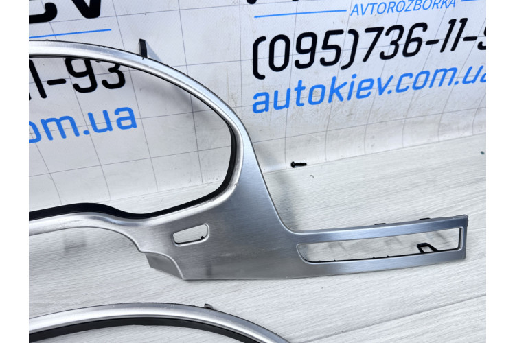 Накладка приборной панели (матированный алюминий) Audi A8 [4H] 2010-2017 4H1853173