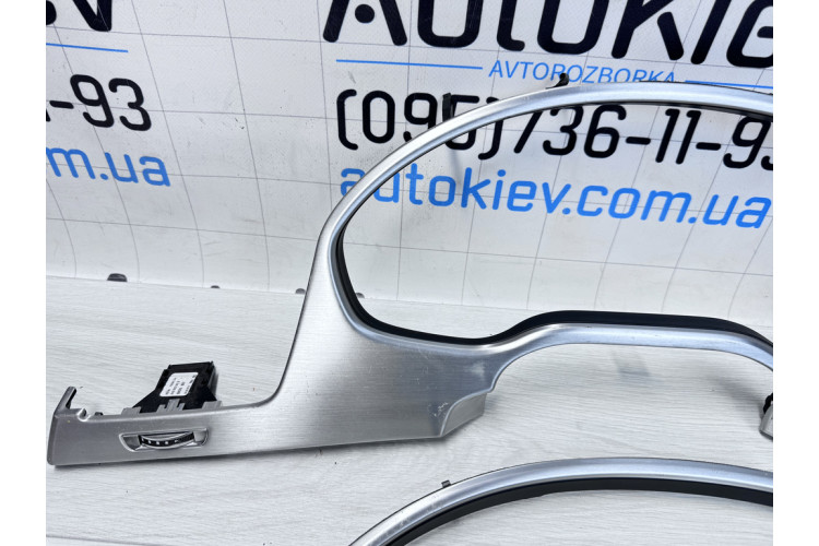 Накладка приборной панели (матированный алюминий) Audi A8 [4H] 2010-2017 4H1853173