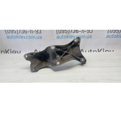 Кронштейн двигуна Audi Q7 [4M] 2015>