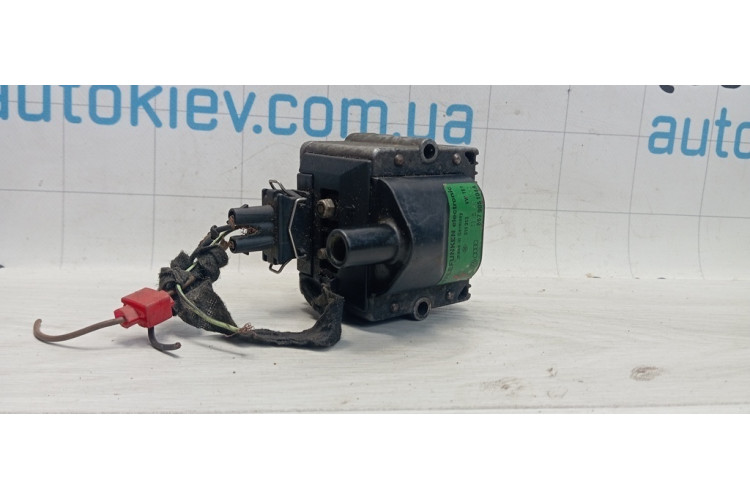 Катушка зажигания VW Passat [B2] >1988 867905104A