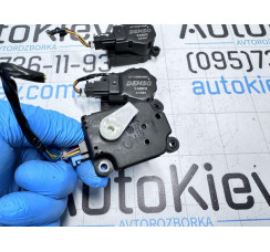 Моторчик обогревателя Mercedes Benz W220 1998-2005