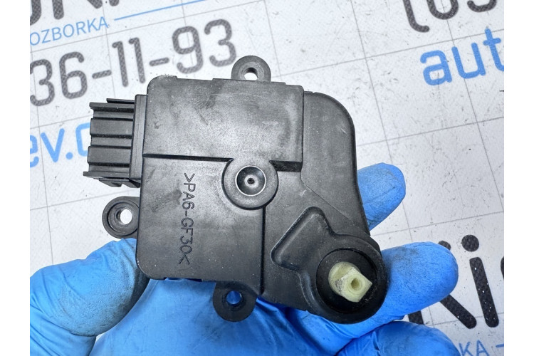 Привід заслінки пічки Ford Galaxy 1995-2006 7M3907511A