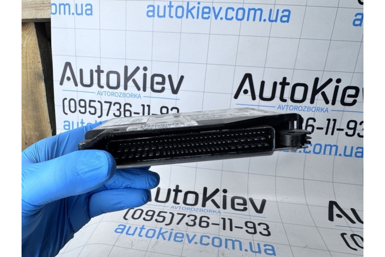 Блок керування коробки передач Audi A4 [B5] 1994-2001 8D0927156A
