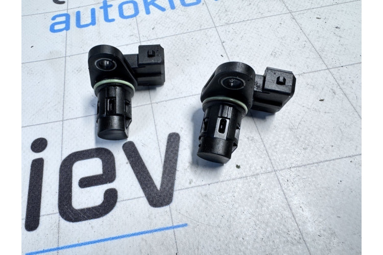 Датчик положення розподільного валу Hyundai Elantra 2006-2011 3935023910