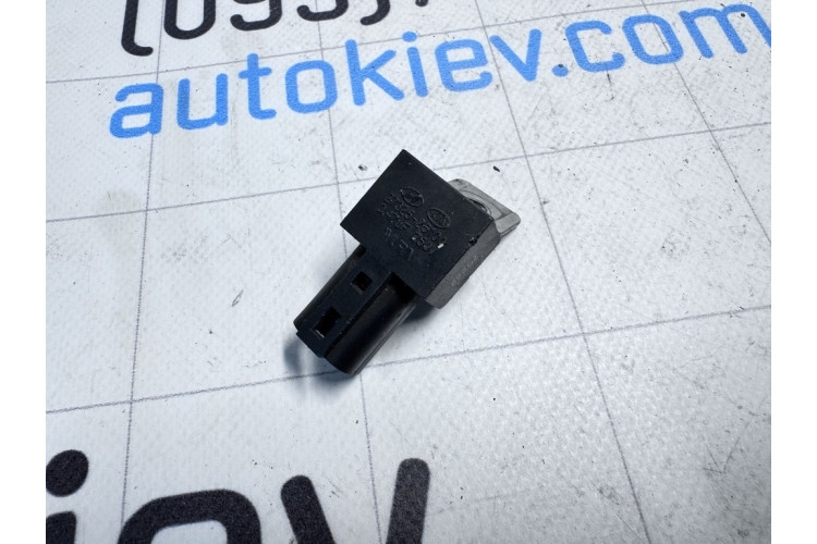 Конденсатор катушки зажигания Kia RIO 2005-2011 2732525100