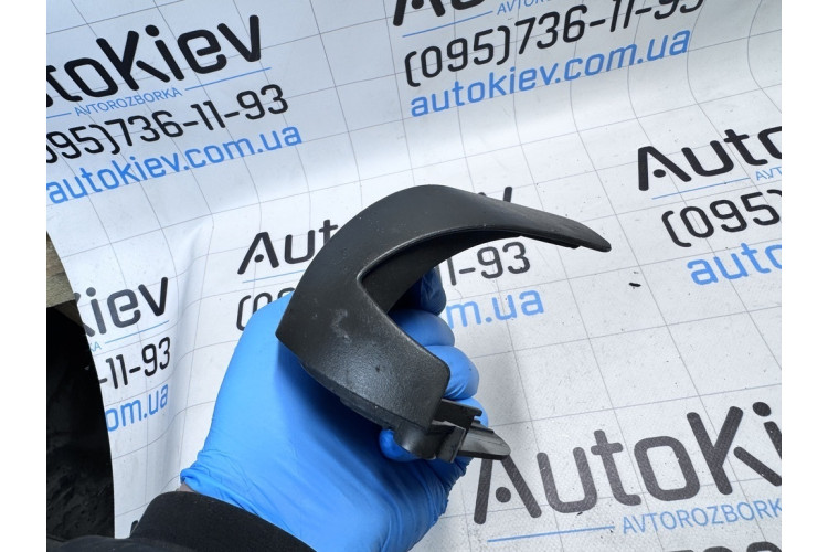 Заглушка сиденья передний правый Mercedes Benz W220 1998-2005 A2209181830 Заглушка сиденья передний правый Mercedes Benz W220 1998-2005 A2209181830