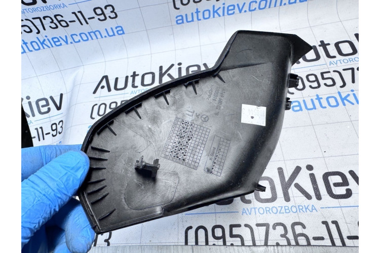 Заглушка консолі права Mercedes Benz A-Class W169 2004-2012 A1696800278