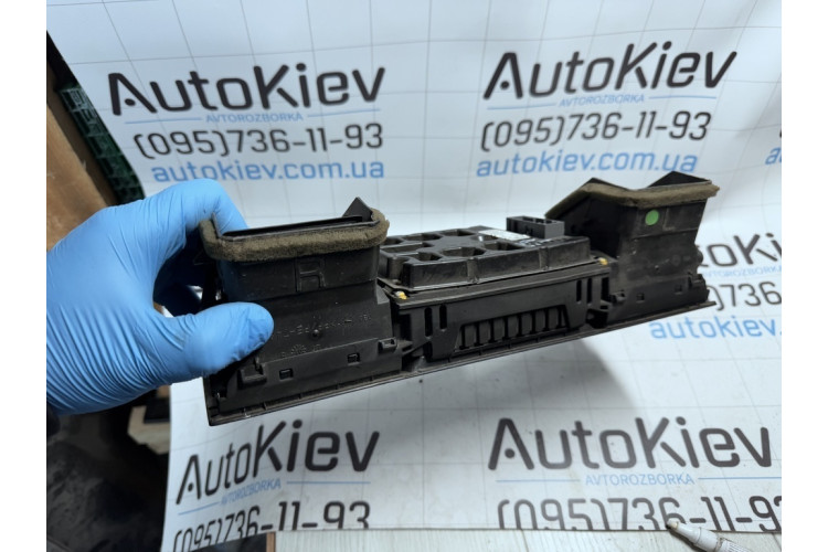 Інформаційний дисплей Opel Signum 2003-2008 13132282