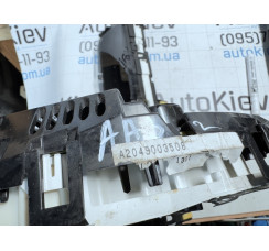 Панель приборов Mercedes Benz W204 2007-2015