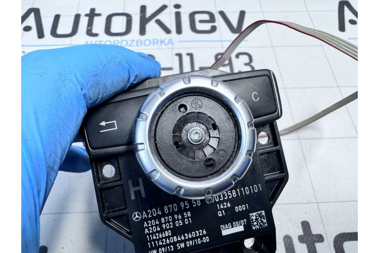 Джойстик управління мультимедіа Mercedes Benz W204 2007-2015 A2048709558