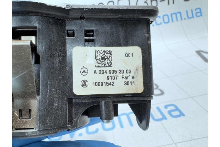 Перемикач світла фар Mercedes Benz C117 CLA 2013-2019 A2049053003 Перемикач світла фар Mercedes Benz C117 CLA 2013-2019 A2049053003