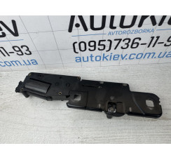 Доводчик замка кришки багажника audi a8 d4 10-17