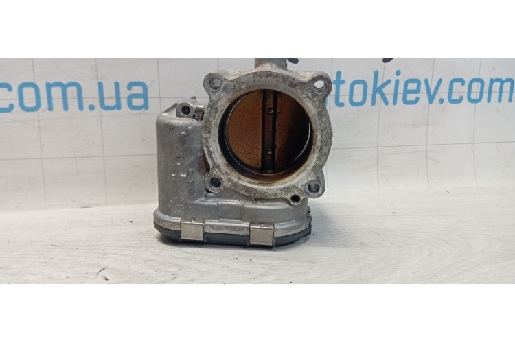 Дросельна заслінка у зборі Skoda Superb 2015> 06K133062E Дросельна заслінка у зборі Skoda Superb 2015> 06K133062E