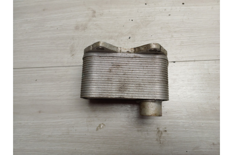 Радіатор масляний Audi A3 [8V] 2013-2020 06K117021B