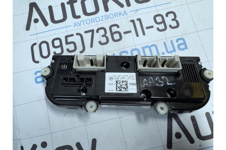 Блок управления печкой VW Passat [B7] 2011-2015 561907426E