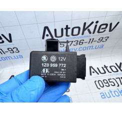 Блок керування підігрівом сидінь Seat Toledo III 2004-2009