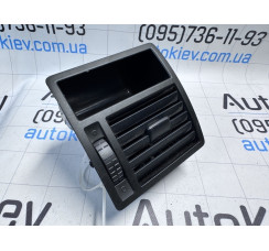 Грати повітроводу ліва VW Transporter T5 2003-2015