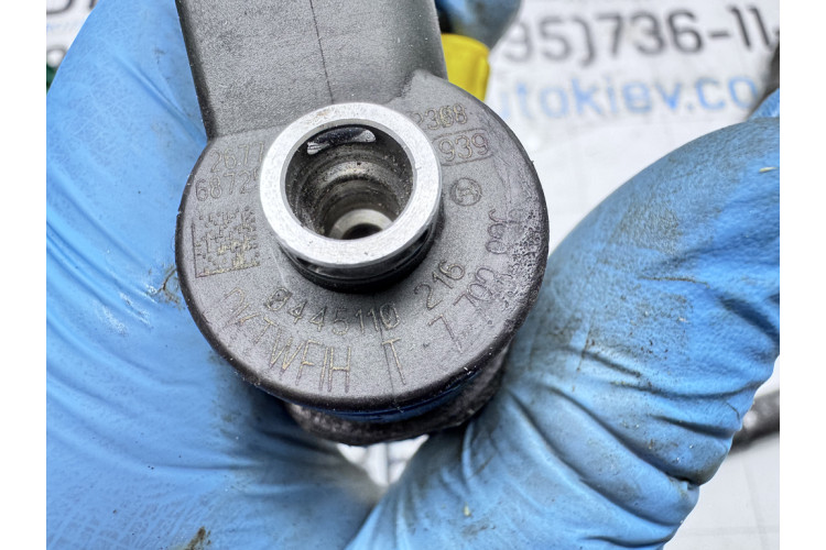 Форсунка паливна Volvo S60 (2.4 tdi) 2000-2009 30750283 Форсунка паливна Volvo S60 (2.4 tdi) 2000-2009 30750283